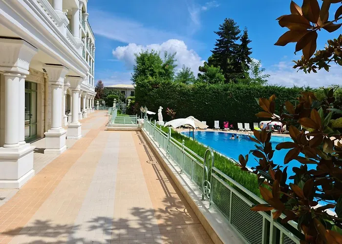 One 112 аll-season в св св константин и елена