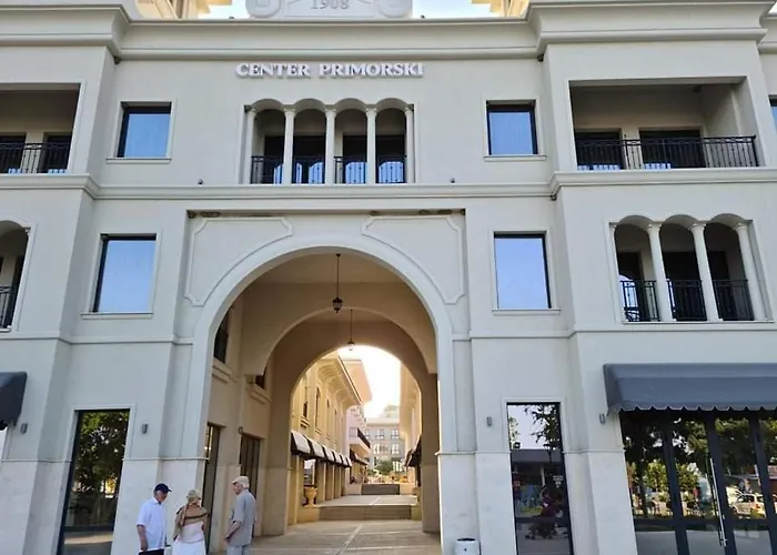 One 112 аll-season в св св константин и елена Apartment *