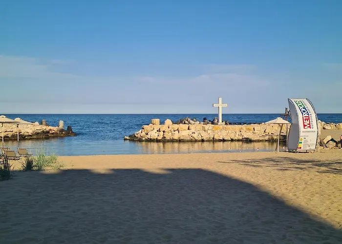 One 112 аll-season в св св константин и елена Apartment *